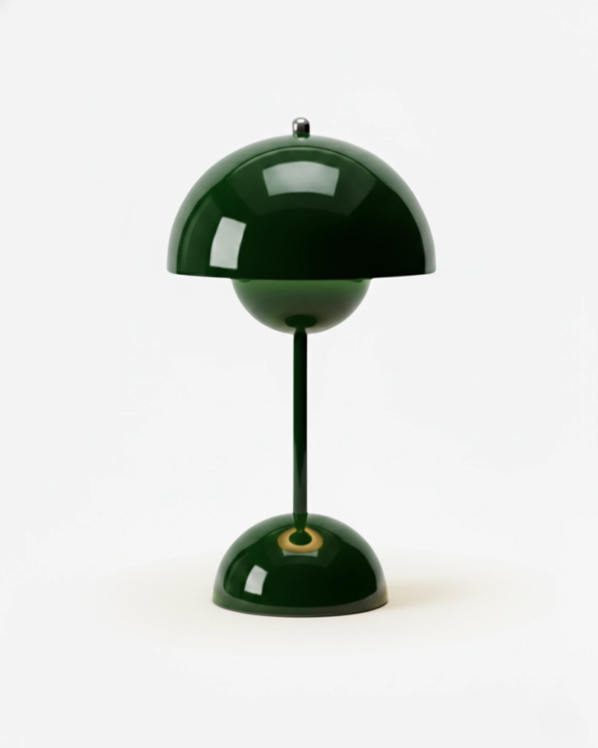 Cordless table lamp DOMA No.02 in a deep glossy green lacquer, flowerpot dome on a slim stem, unlit